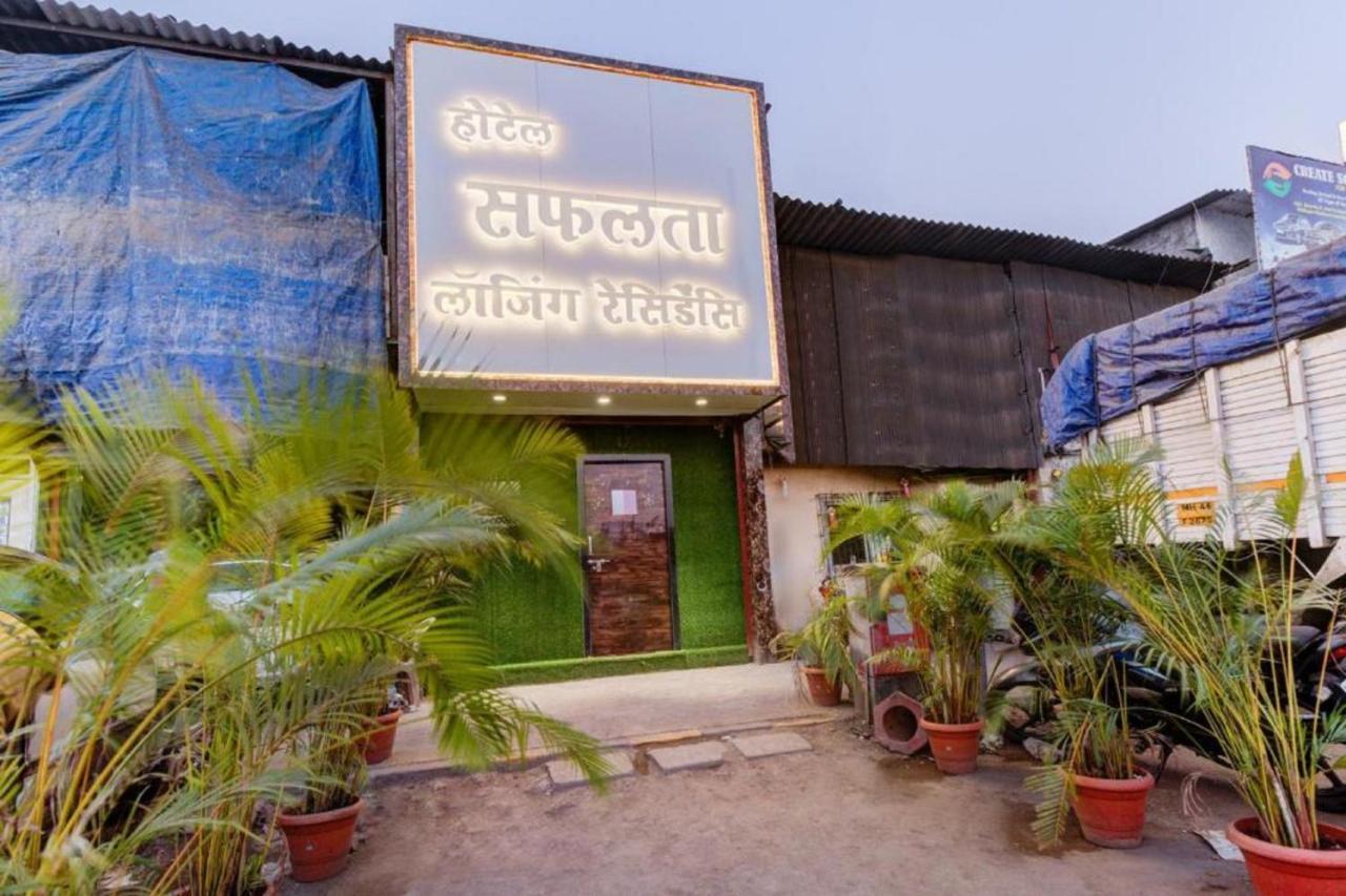 Hotel Safalta Residency, Chembur Mumbai Exterior photo