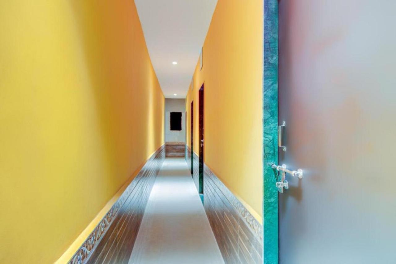 Hotel Safalta Residency, Chembur Mumbai Exterior photo