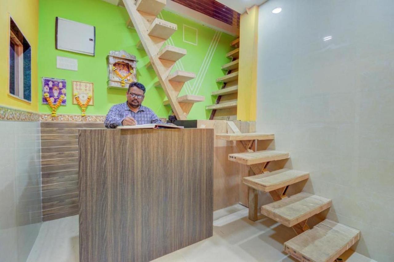 Hotel Safalta Residency, Chembur Mumbai Exterior photo